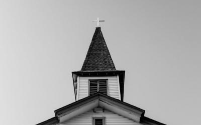 Is it necessary to attend church to draw closer to Christ?