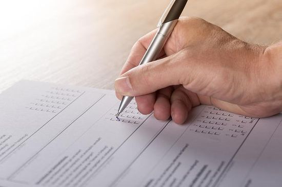 An Adventist Health Study participant filling out a dietary questionnaire